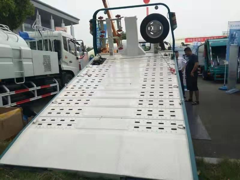 環(huán)衛(wèi)車(chē)